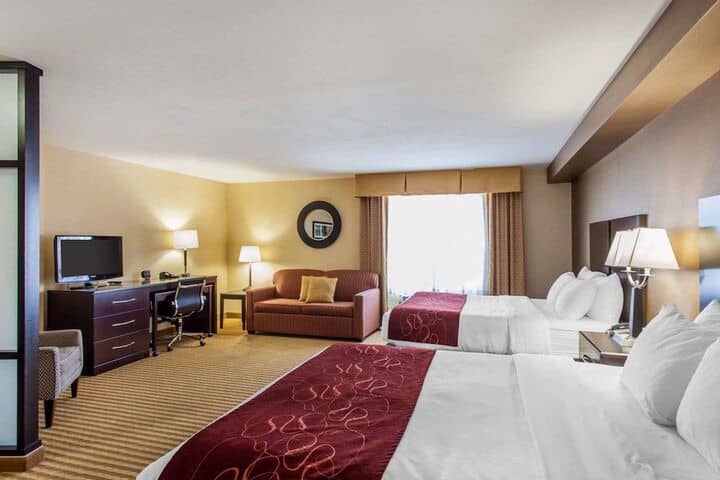 Room 16 of 37